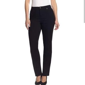 Gloria Vanderbilt Amanda slimming jeans heritage fit tapered leg classic rise
